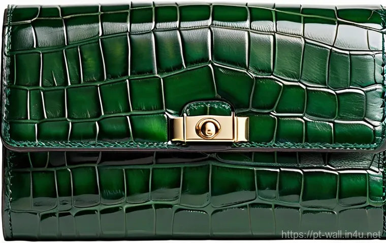 에르메스 지갑 컬렉션에서의 선택 팁 - **Prompt:** A close-up, high-definition studio shot of an exquisite Hermes Kelly wallet made from da...